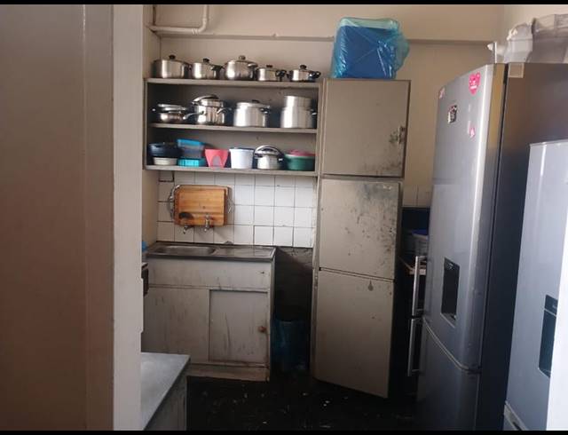 3 BEDROOM APARTMENT FOR SALE IN HILLBROW